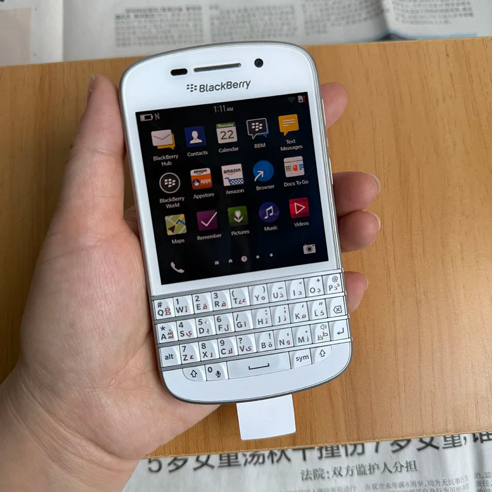 Original Blackberry Q10 4G Mobile Phone 3.1" 2GB RAM 16GB ROM 8MP English Arabic QWERTY Keyboard Dual Core Unlocked Cellphone