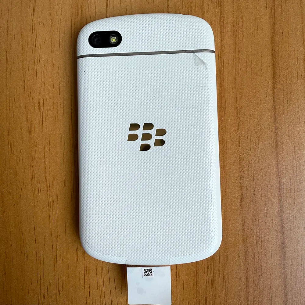 Original Blackberry Q10 4G Mobile Phone 3.1" 2GB RAM 16GB ROM 8MP English Arabic QWERTY Keyboard Dual Core Unlocked Cellphone