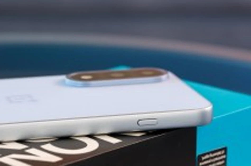 Global Version OnePlus Nord 5 Smartphone android Snapdragon 8s Gen 3 1.5K AMOLED Display 50MP LYT-700 Camera OxygenOS 15